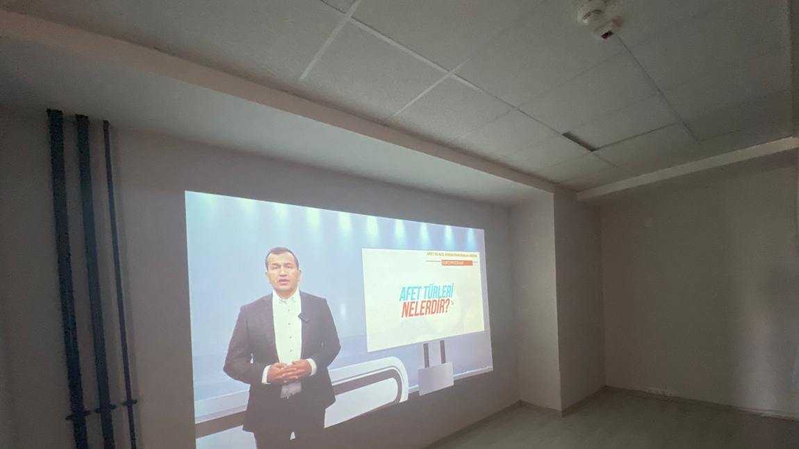 DEPREM AFED FARKINDADALIK EĞİTİMLERİ HEMBA ÜZERİNDEN BİLGİLENDİRME
